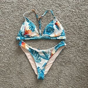 ROXY Floral Triangle Bikini Set Size M
